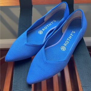 Rothy’s Cornflower Blue Points